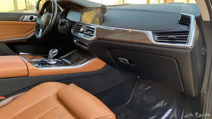 BMW X5 2019 نظييف 18