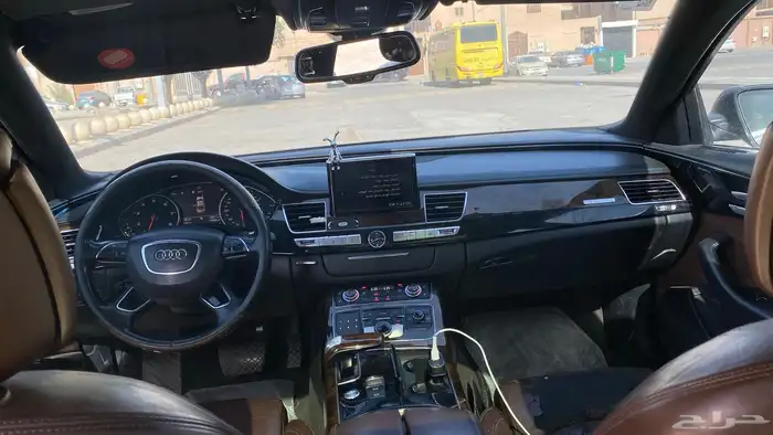 اودي A8 6