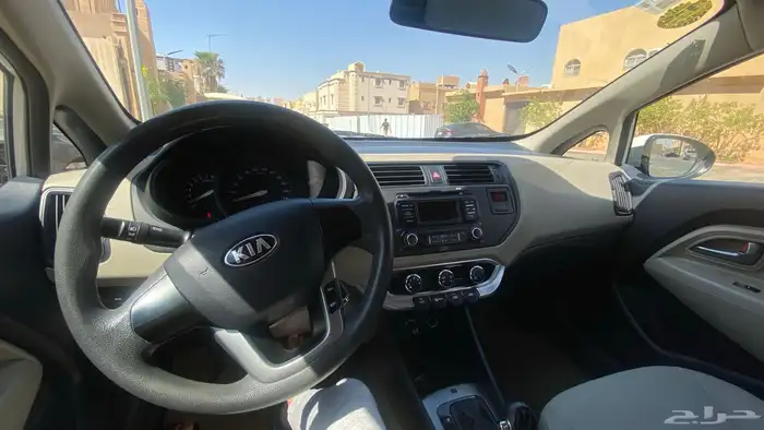 كيا ريو 2015 مستعمله نظيفه 10