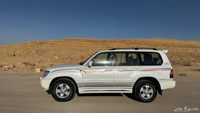 جكسار ليمتد 2006 ابيض وارد باهوان عمان 0