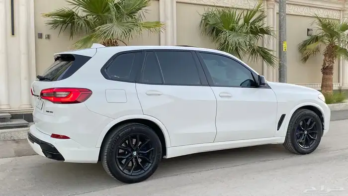 BMW X5 2019 نظييف 7