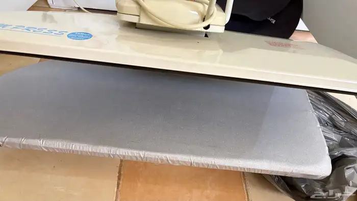 مكواة ملابس 1