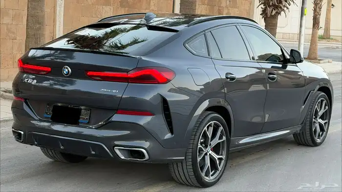 BMW X6 2021 M kit بحالة الوكالة 8