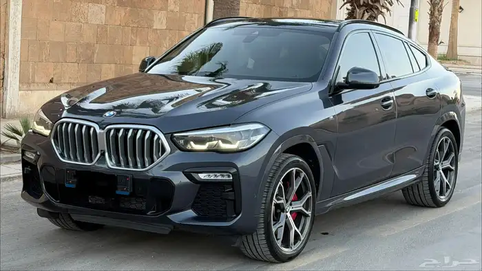 BMW X6 2021 M kit بحالة الوكالة 1