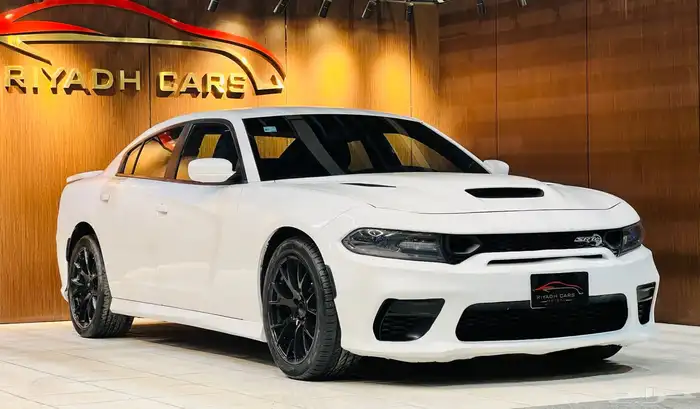 دودج تشارجر 2017 RT V8 ( بحاله ممتازه) 0