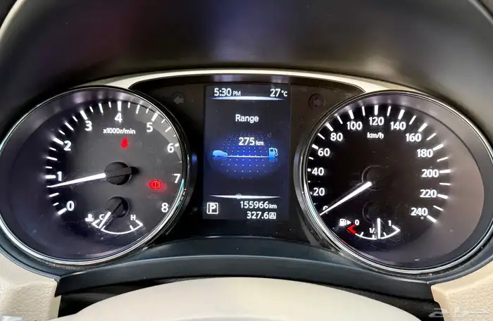 اكس تريل 2015 فل كامل دبل 7 مقاعد نظيفة 15