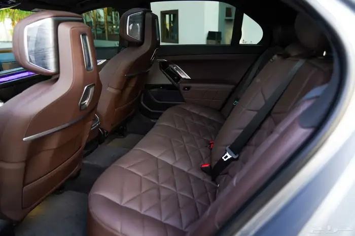 BMW 740i 2023 M Sport 41