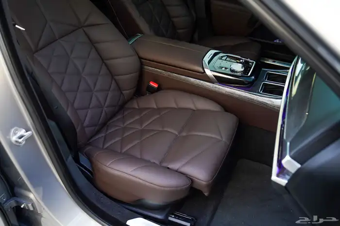 BMW 740i 2023 M Sport 56