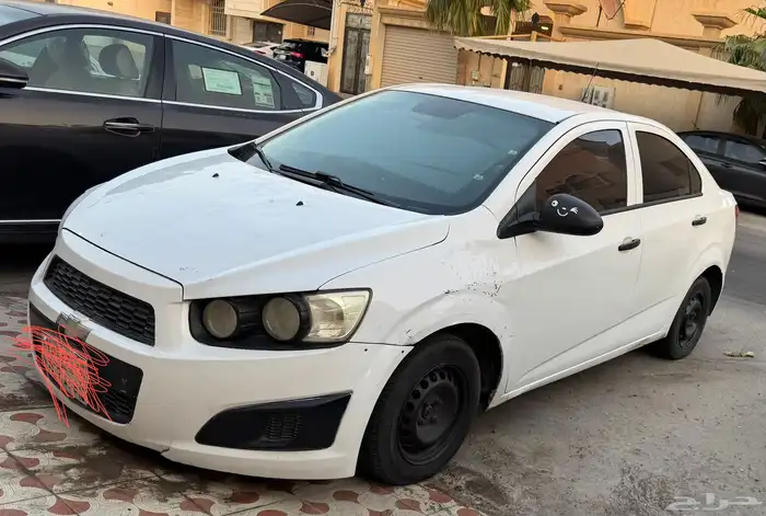 سياره شيفورلية موديل 2012 السعر 10الالف قابل للتفاوض 6