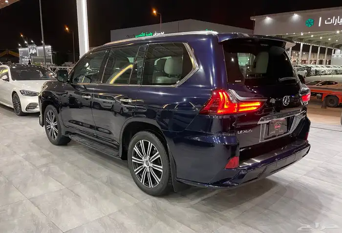 لكزس LX 570 سعودى 2020 4