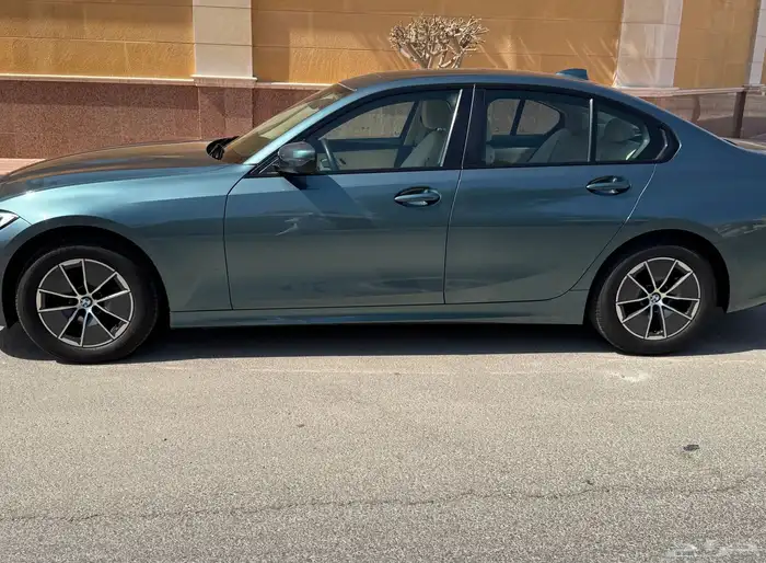 2021 BMW 320i 3