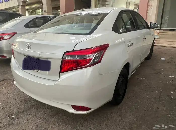 الرياض حي الرمال او الملز تويوتا يارس 2017 5