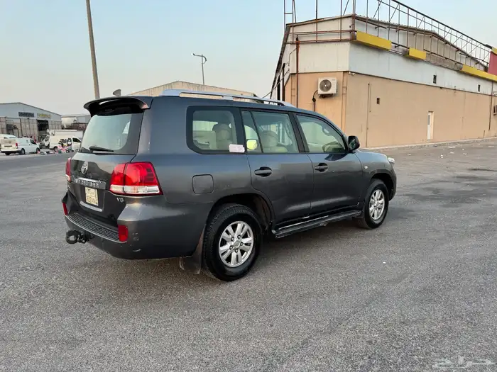 جيب لاندكروزر GX 2008 قير عادي 8
