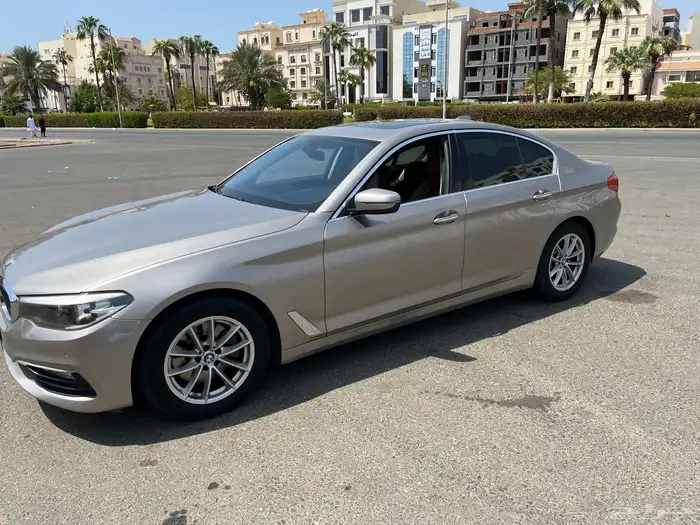 BMW 520 i موديل 2018 ممشي 155 ألف كيلو 9