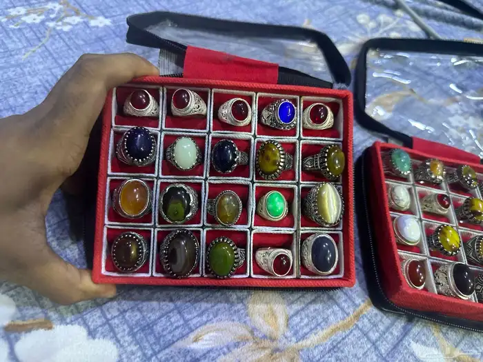 خواتم الأحجار اصليه شرط عل 50 0