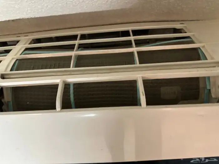 مكيف سبليت وتلفزيون 6