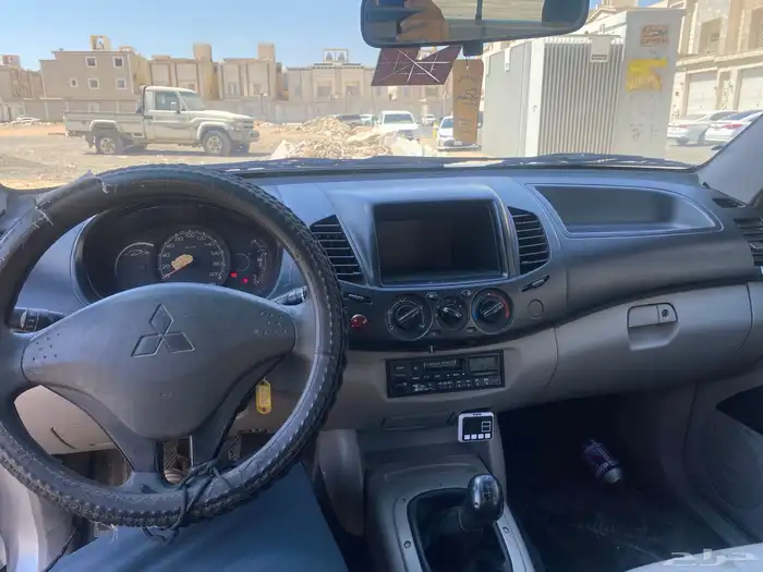 مستبيشي L200 5