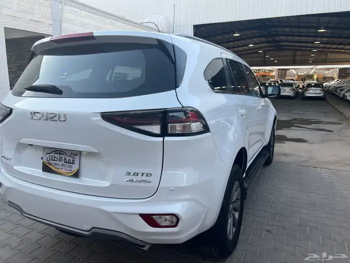 ايسوزو 2022 MUX فل كامل دبل دفلك لدى قمة الاطلال 13