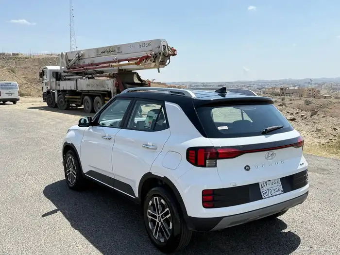 هيونداي فينيو 2023 5