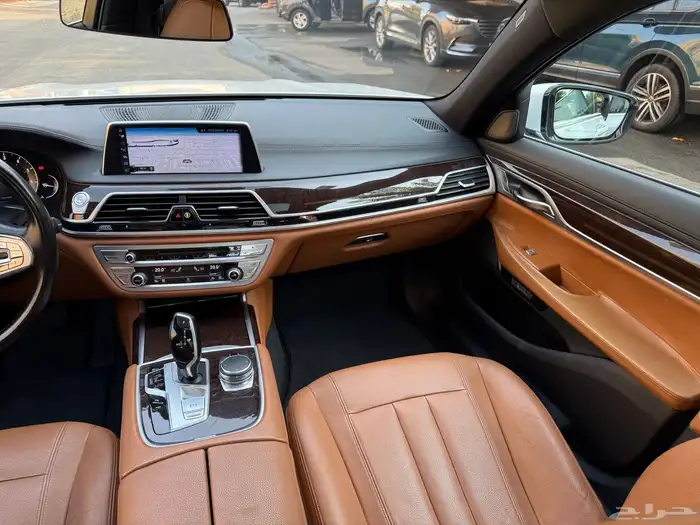 فل الفل BMW 730li - تحت الصيانة المجانية - وارد الناغي 30