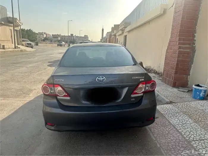 كورولا 2012 للبيع 2