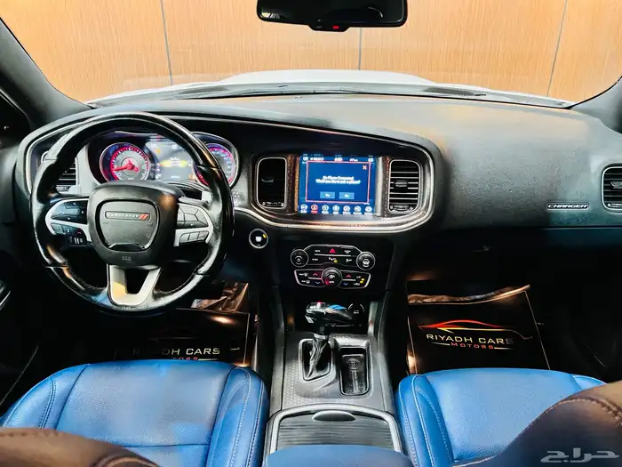 دودج تشارجر 2017 RT V8 ( بحاله ممتازه) 7