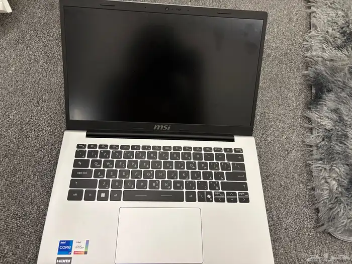 Laptop- MSI Modern 3