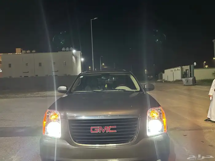يوكن xl 2012 2