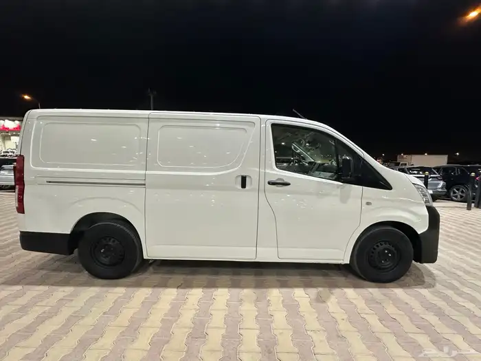 تويوتا باص هايس موديل 2020 ديزل بظاعه 3