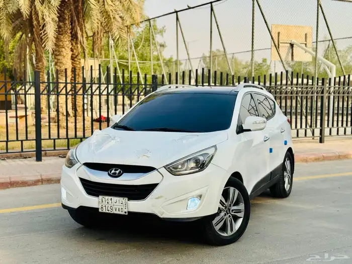 هيونداي توسان فل كامل LIMITED قمة النظافة دبل 2015 19