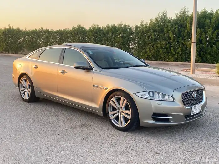 للبيع جاكوار. 2013 XJ 13