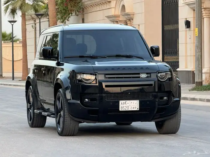 ديفندر HSE فل كامل موديل 2022 تحت الضمان 29