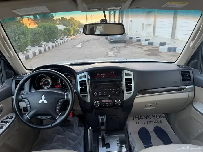 ميتسوبيشي باجيرو 2020-GLS 11