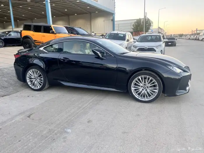 لكزس RC350 موديل 2023 4