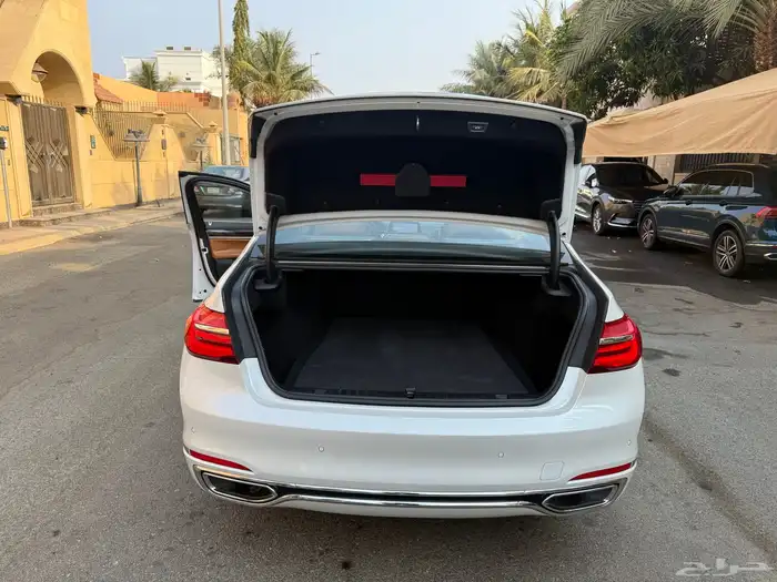 فل الفل BMW 730li - تحت الصيانة المجانية - وارد الناغي 13