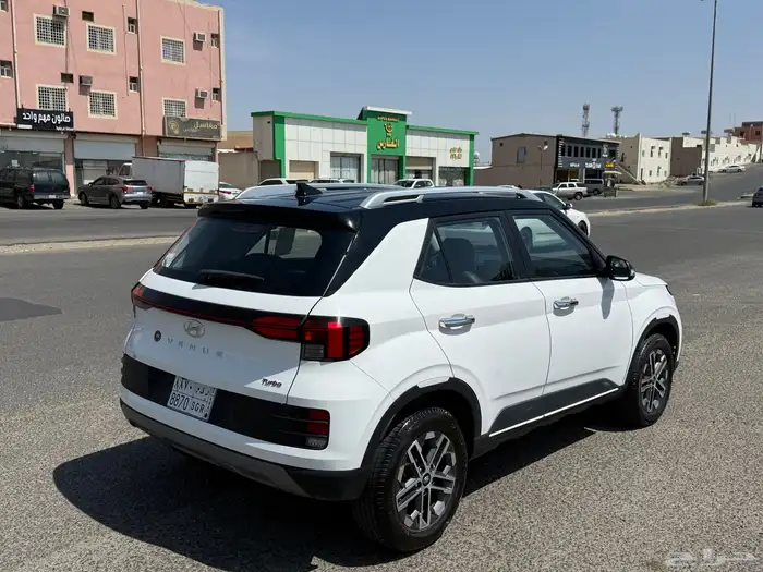 هيونداي فينيو 2023 7