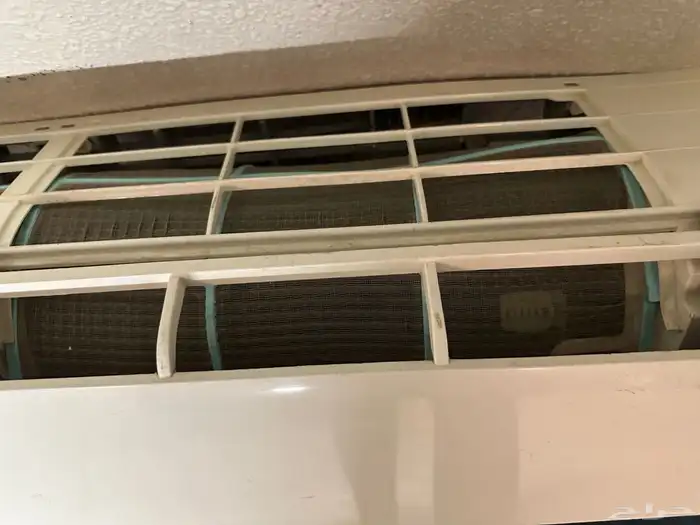 مكيف سبليت وتلفزيون 5