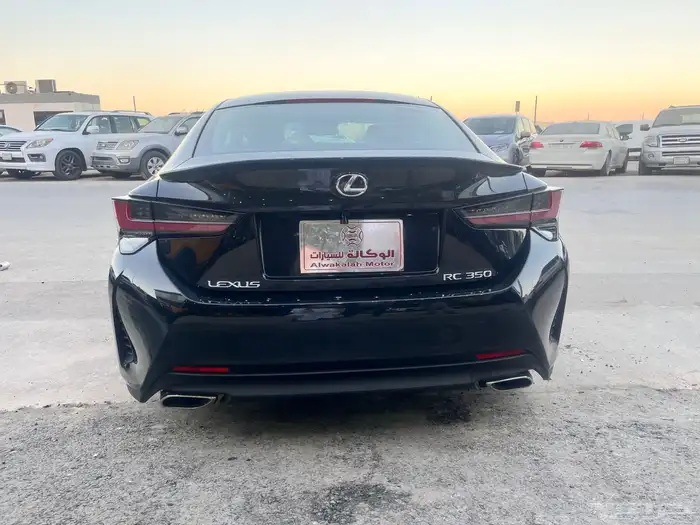 لكزس RC350 موديل 2023 6
