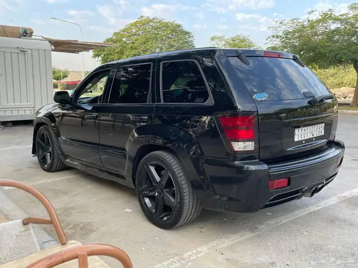 Jeep SRT8 3