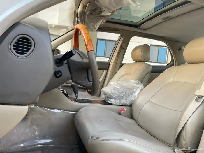 لكزس LS400 2000 11