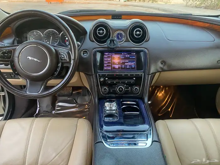 للبيع جاكوار. 2013 XJ 26