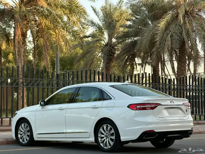 فورد تورس موديل 2022 سعودي تماتيك 4