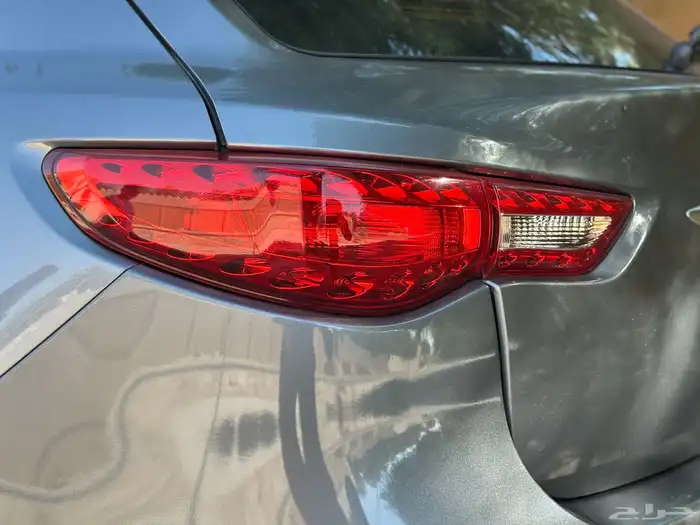 Infinity QX70 انفنتي نظيف جدا 17