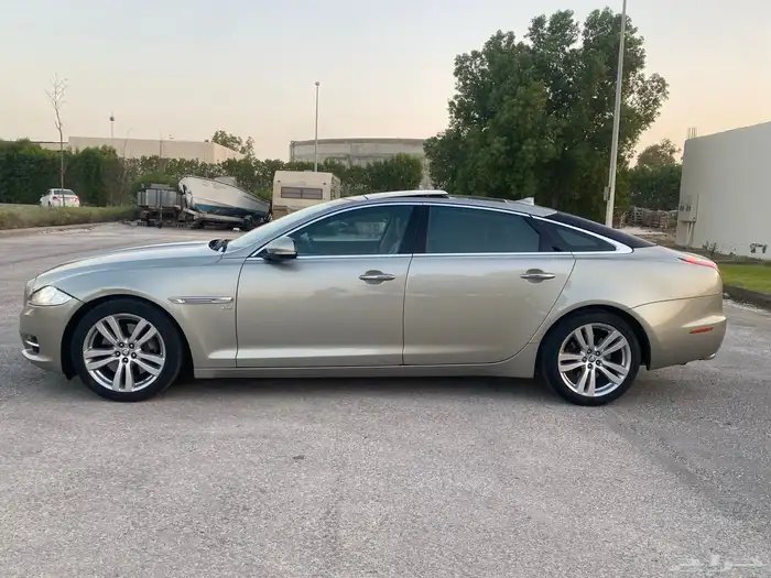 للبيع جاكوار. 2013 XJ 1