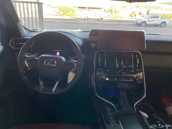 لكزس LX 600 BB 2024 ممشي قليل جدا 7