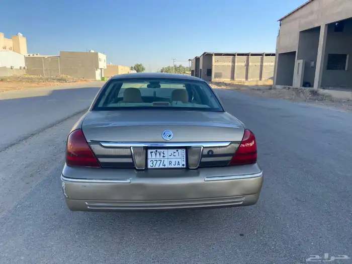 فورد ماركيز 2006 ذهبي 5