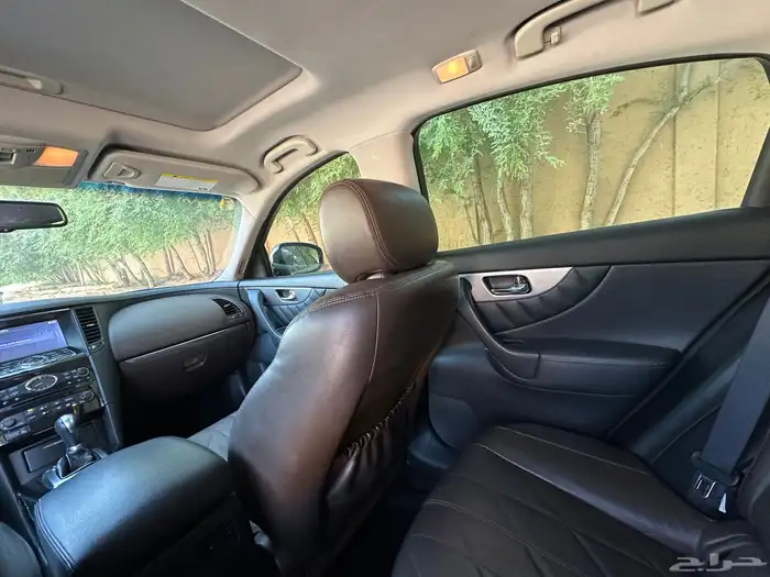 Infinity QX70 انفنتي نظيف جدا 34