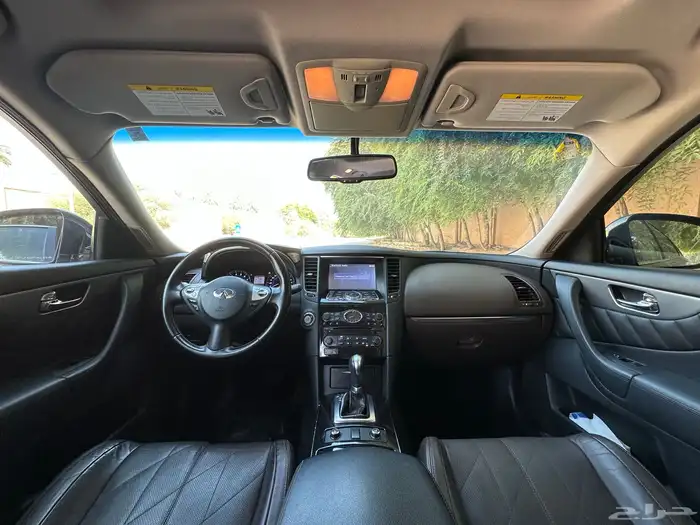 Infinity QX70 انفنتي نظيف جدا 33