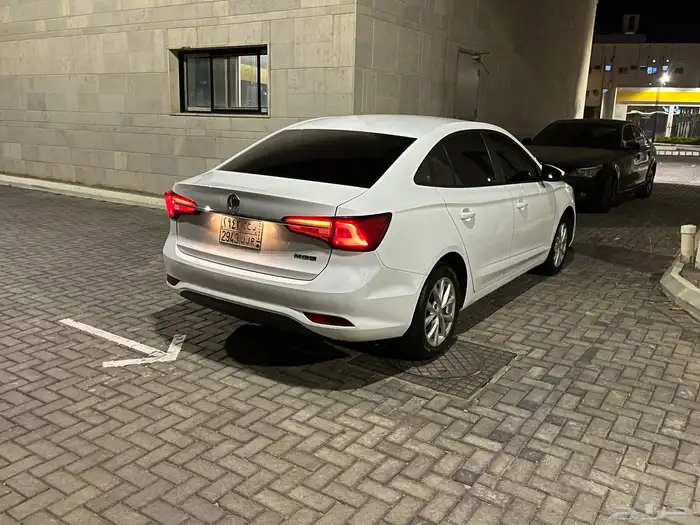 ام جي 5 2023 3