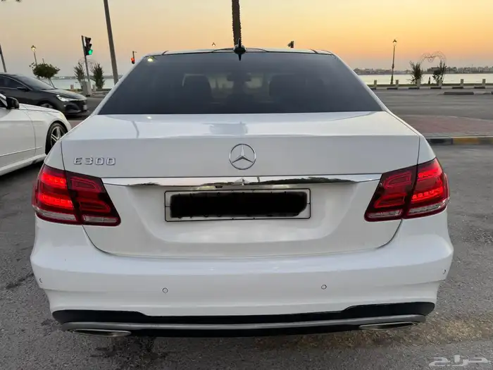 للبيع مرسيدس E300 موديل 2014 2